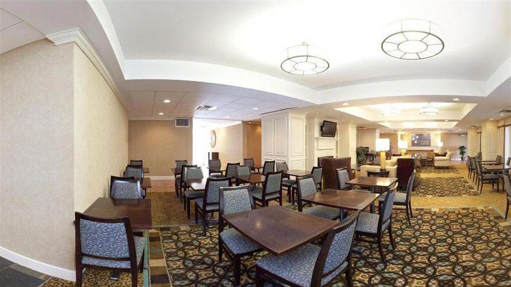 Holiday Inn Express Indianapolis Airport By Ihg Plainfield Bagian luar foto