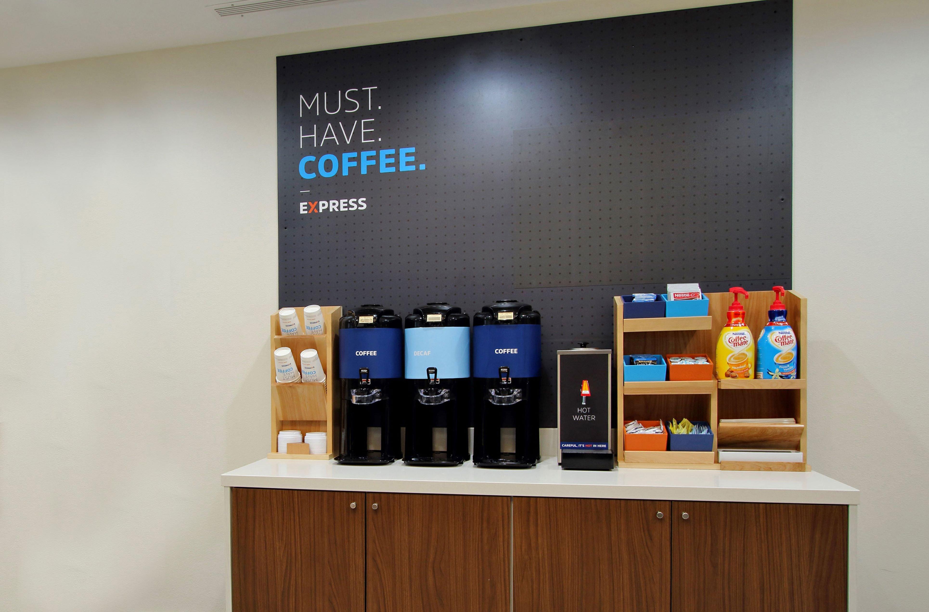 Holiday Inn Express Indianapolis Airport By Ihg Plainfield Bagian luar foto